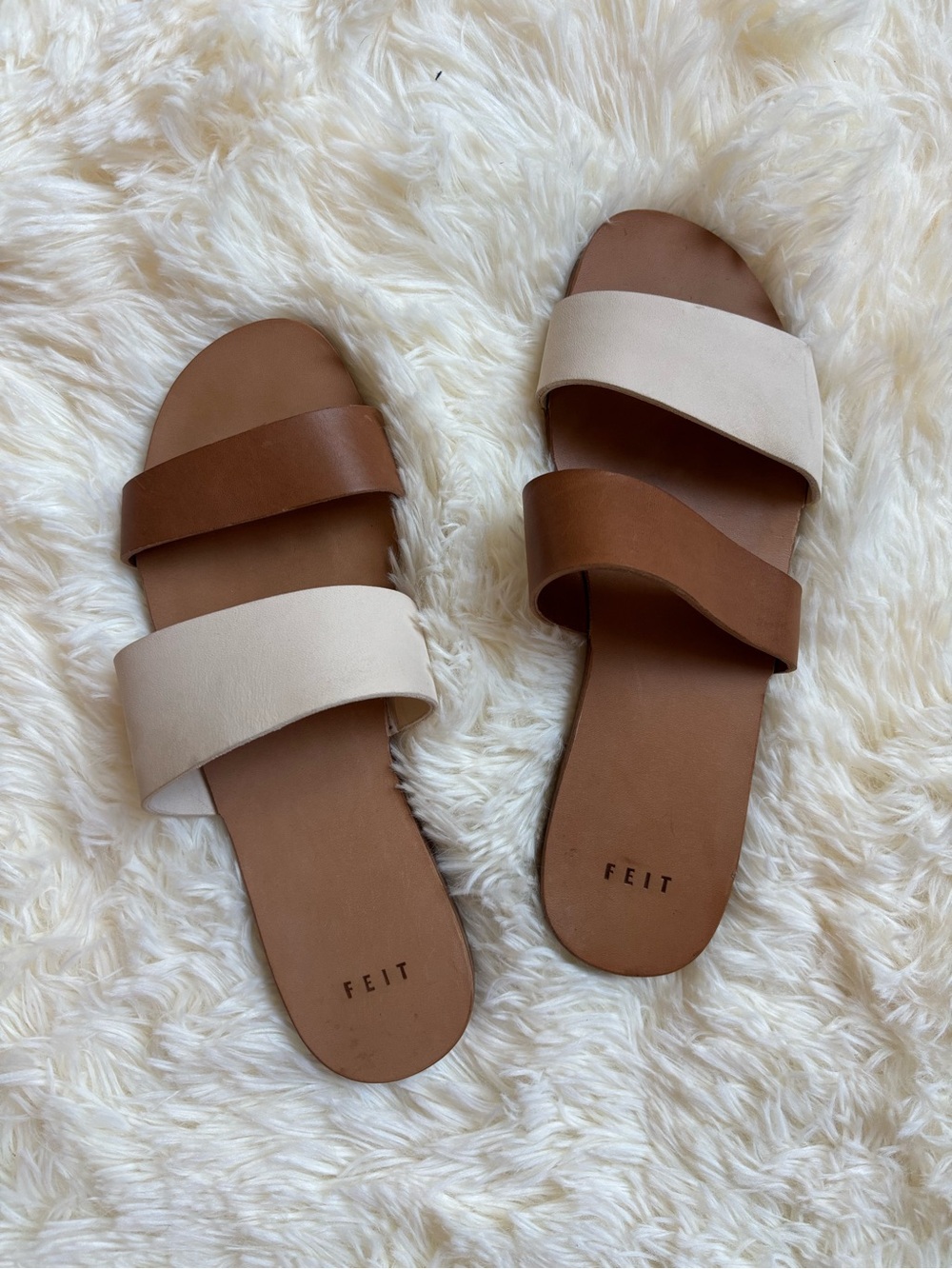 FEIT Hand Molded Two Strap Leather Sandals Tan Cream Size 36/6 Women’s